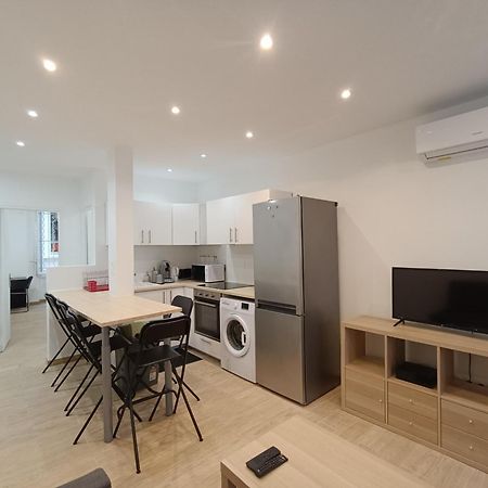 T3 Renove Avec Cour, Intra Muros Авиньон Екстериор снимка